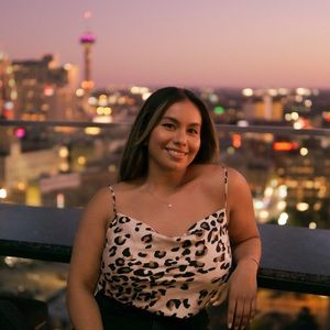 Meet your Posher, Carmen